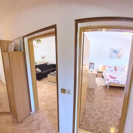 Quiet Flat In Donji Picudo Near Umag * Cepljani