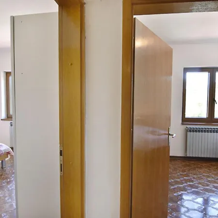 Quiet Flat In Donji Picudo Near Umag *
