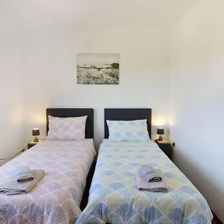 Quiet Flat In Donji Picudo Near Umag